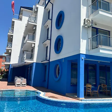 Hotel Nadia