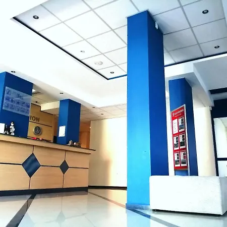 Ξενοδοχείο Nadia 3*