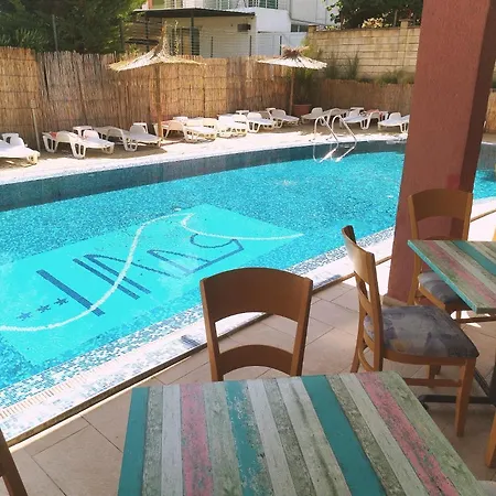 Hotel Nadia