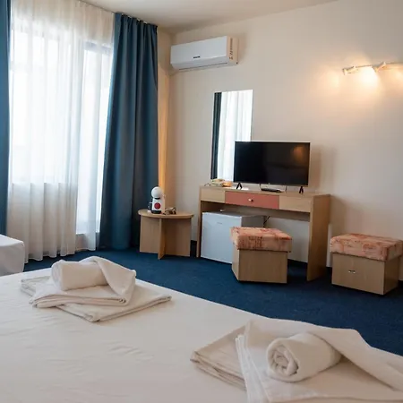 Nadia Hotel